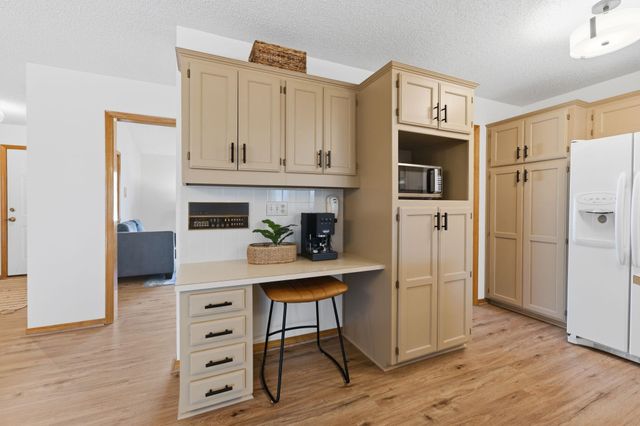 11403 W Bekemeyer St, Wichita, KS 67212