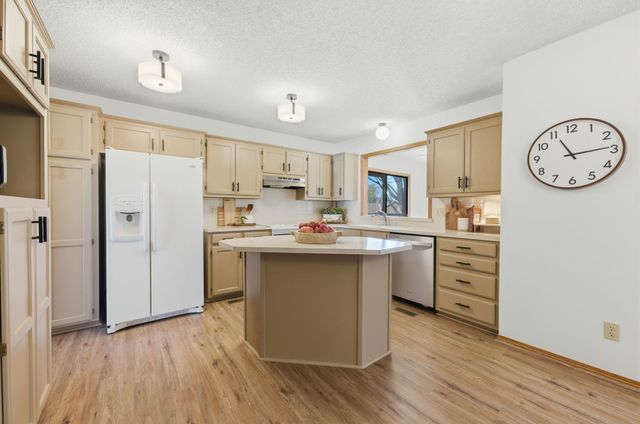 11403 W Bekemeyer St, Wichita, KS 67212