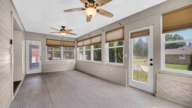 2261 W State Rd 2, La Porte, IN 46350