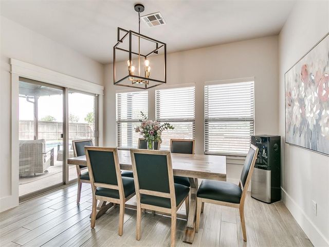 11817 NW 108th Terrace, Yukon, OK 73099