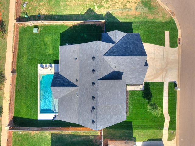 11817 NW 108th Terrace, Yukon, OK 73099