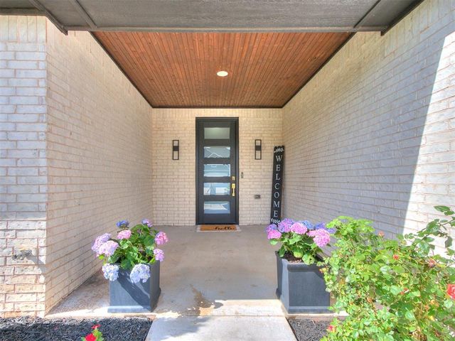 11817 NW 108th Terrace, Yukon, OK 73099