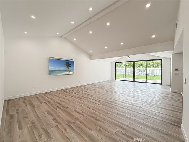 22921 Dolorosa Street, Woodland Hills, CA 91367