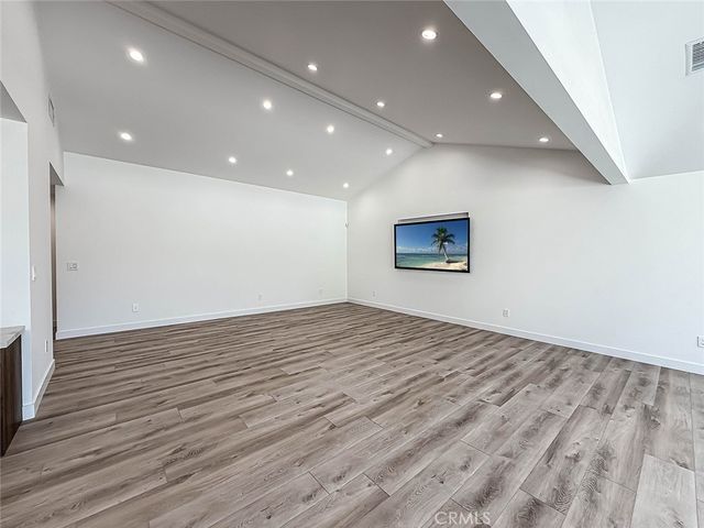 22921 Dolorosa Street, Woodland Hills, CA 91367