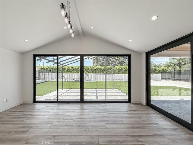 22921 Dolorosa Street, Woodland Hills, CA 91367