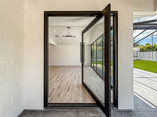 22921 Dolorosa Street, Woodland Hills, CA 91367
