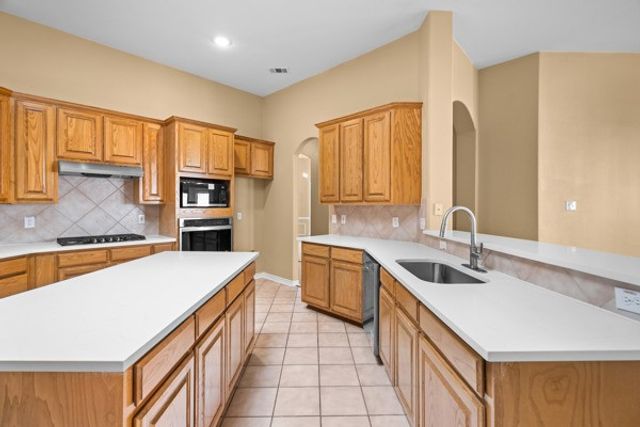 945 Shiprock Road, Frisco, TX 75033