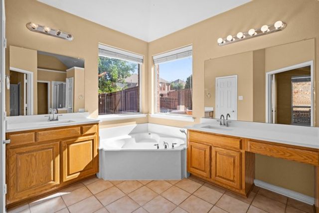 945 Shiprock Road, Frisco, TX 75033