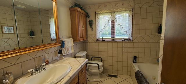 4469 Alexandria Pike, Anderson, IN 46012