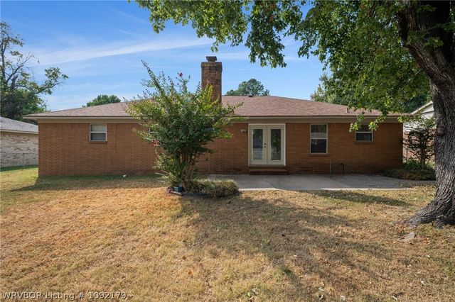 8205 Clover Drive, Fort Smith, AR 72908