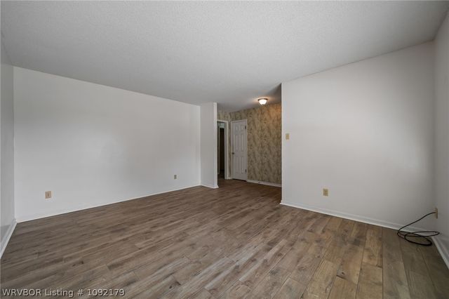 8205 Clover Drive, Fort Smith, AR 72908