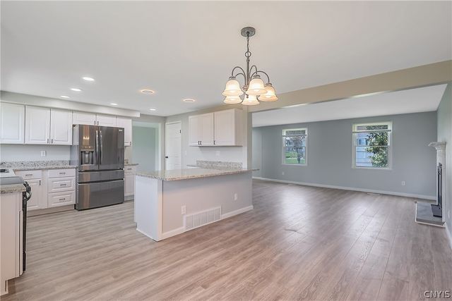 8026 Pickett Lane, Cicero, NY 13039