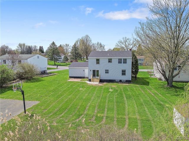 8026 Pickett Lane, Cicero, NY 13039