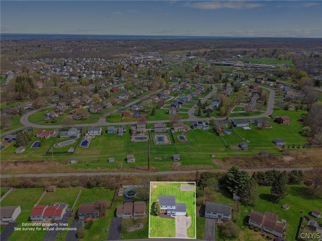 8026 Pickett Lane, Cicero, NY 13039