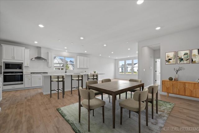2308 Lawlor Lane, Naperville, IL 60564