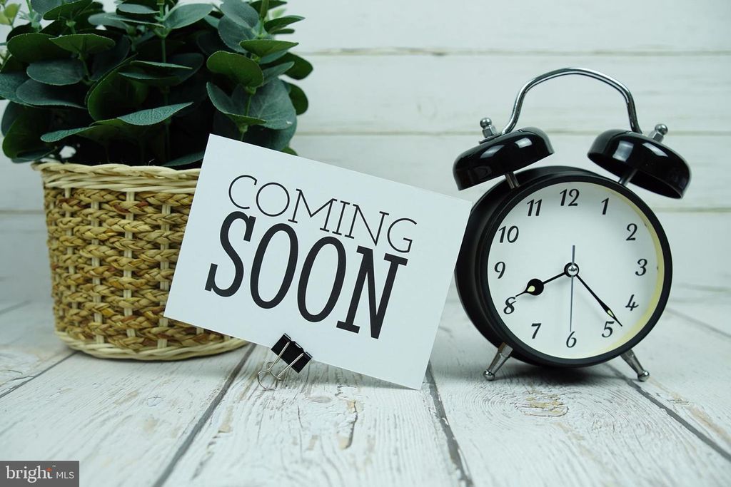 23012 S PEMBROOK DR, Hollywood, MD 20636