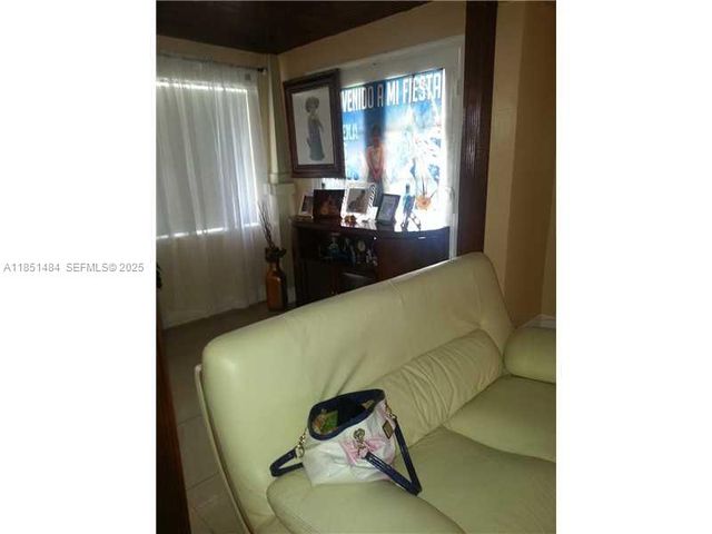321 NW 13th Avenue, Miami, FL 33125