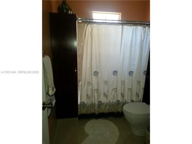 321 NW 13th Avenue, Miami, FL 33125
