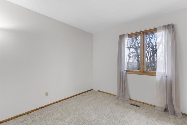 5764 Portage Road, Madison, WI 53718