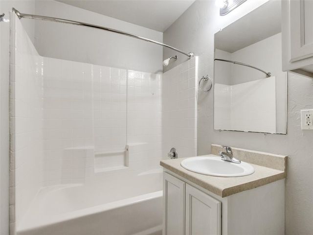 1415 NW 98th Street, Oklahoma City, OK 73114