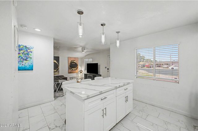 7719 E MCKINLEY Street, Scottsdale, AZ 85257