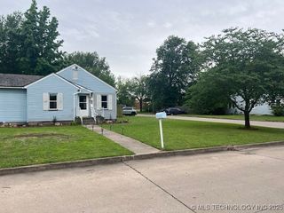 2201 Baugh Street, Muskogee, OK 74403