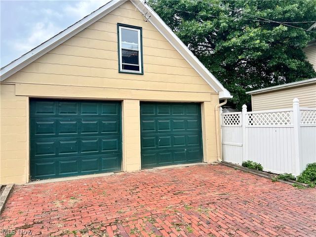 101 High Street, Marietta, OH 45750