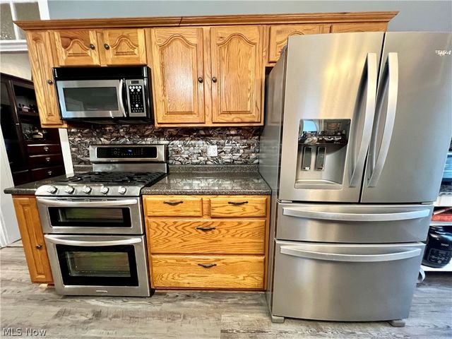 101 High Street, Marietta, OH 45750