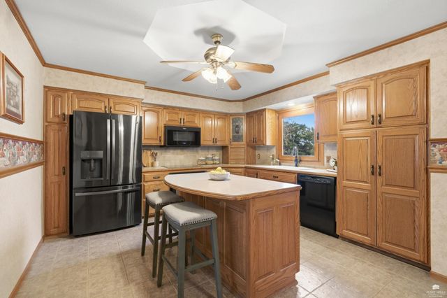 2442 Vaughn Drive, Manhattan, KS 66502