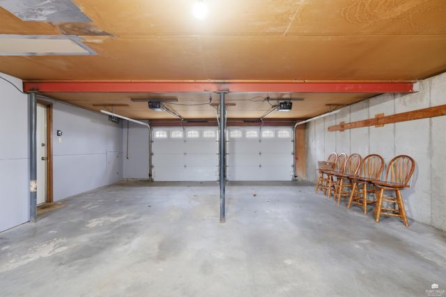 2442 Vaughn Drive, Manhattan, KS 66502