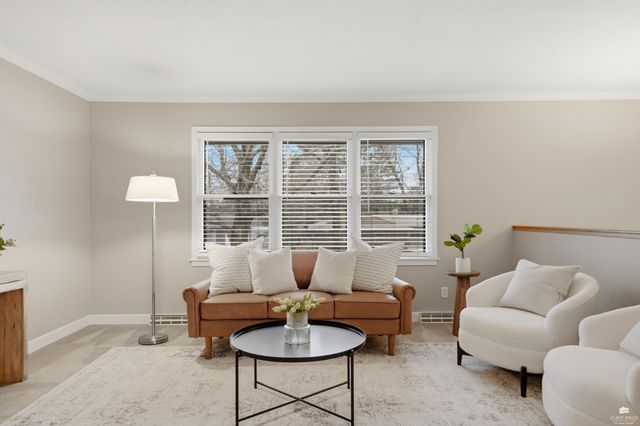 2442 Vaughn Drive, Manhattan, KS 66502