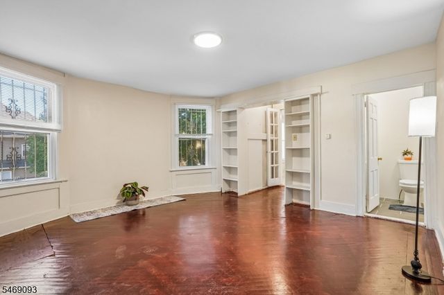 14 Scheerer Ave, Newark City, NJ 07112