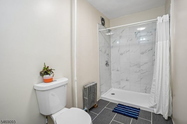 14 Scheerer Ave, Newark City, NJ 07112