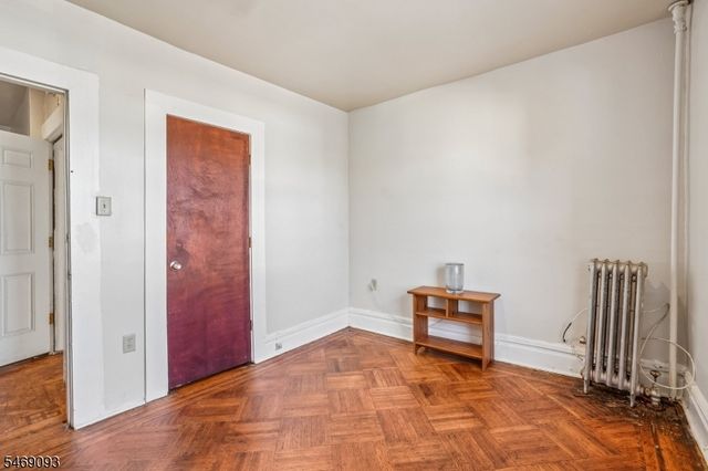 14 Scheerer Ave, Newark City, NJ 07112