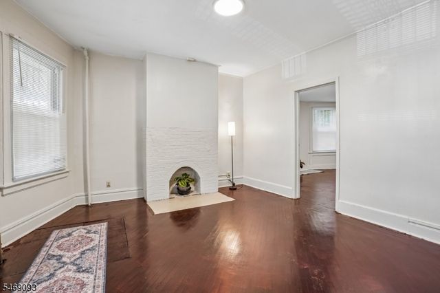 14 Scheerer Ave, Newark City, NJ 07112