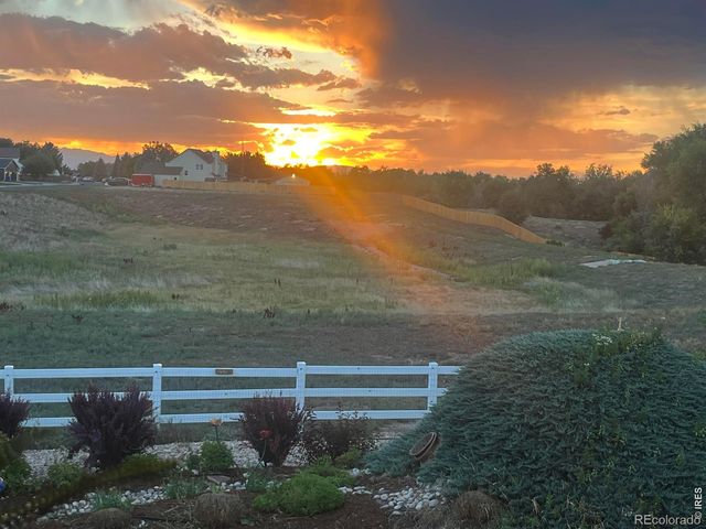 333 N 46th Ave Ct, Greeley, CO 80634