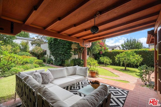 443 16th Street, Santa Monica, CA 90402
