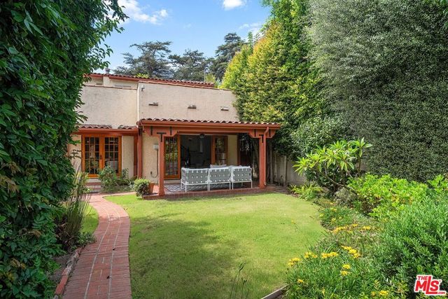 443 16th Street, Santa Monica, CA 90402