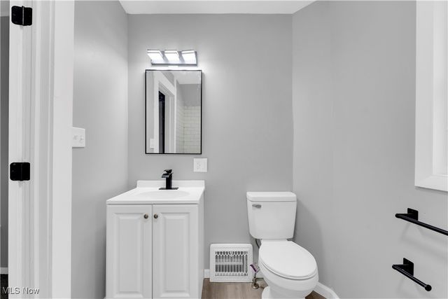 3174 W 94th Street, Cleveland, OH 44102