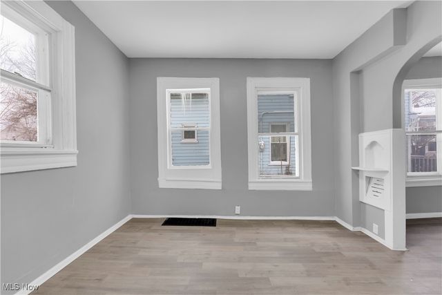 3174 W 94th Street, Cleveland, OH 44102