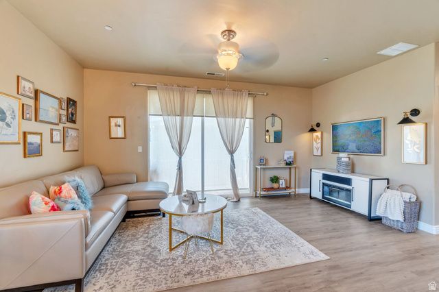 10706 S TOPVIEW RD, South Jordan, UT 84009
