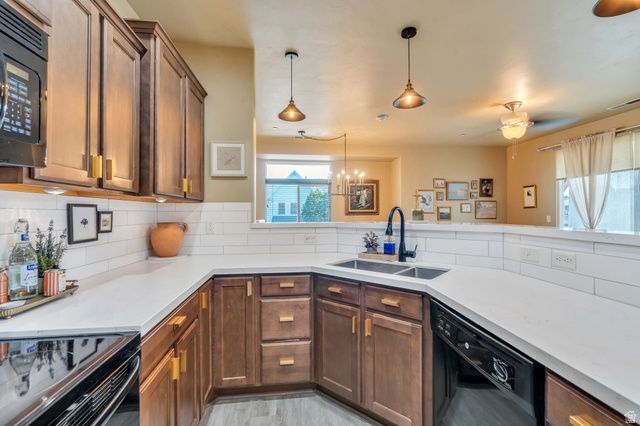 10706 S TOPVIEW RD, South Jordan, UT 84009