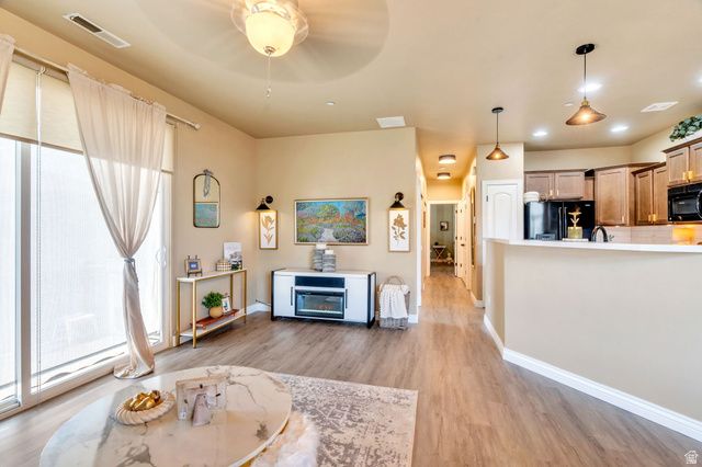 10706 S TOPVIEW RD, South Jordan, UT 84009