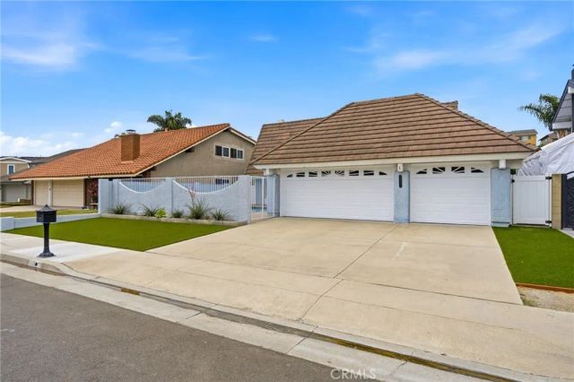 19151 Yacht Lane, Huntington Beach, CA 92646