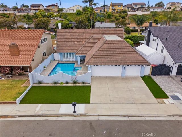 19151 Yacht Lane, Huntington Beach, CA 92646
