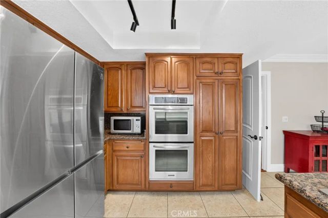 19151 Yacht Lane, Huntington Beach, CA 92646