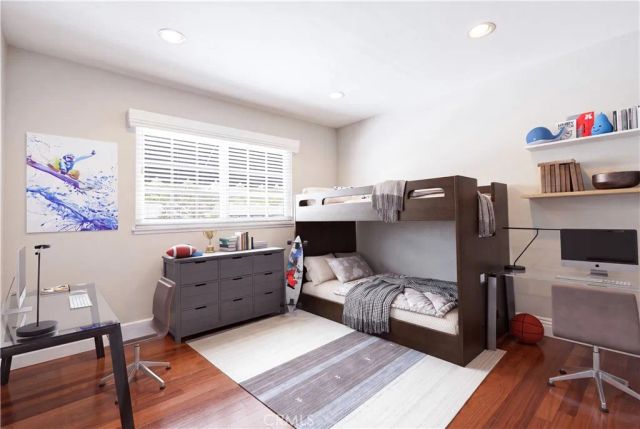 19151 Yacht Lane, Huntington Beach, CA 92646