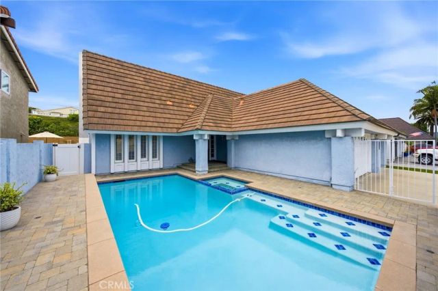 19151 Yacht Lane, Huntington Beach, CA 92646