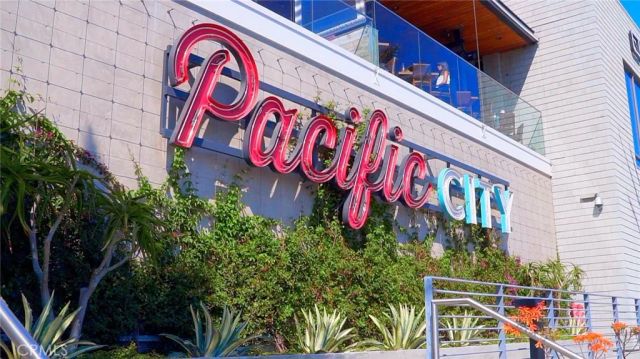 19151 Yacht Lane, Huntington Beach, CA 92646