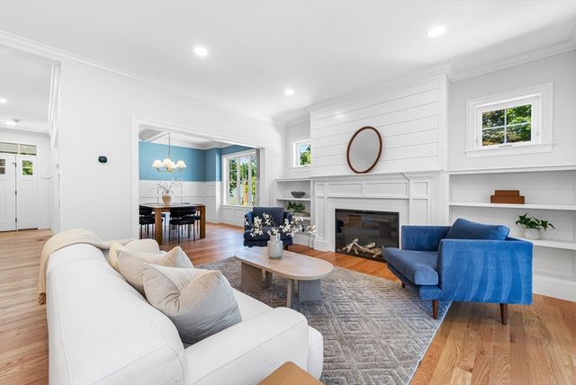 93 Hathaway Circle, Arlington, MA 02476